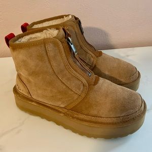 UGG Neumel Zip Platform